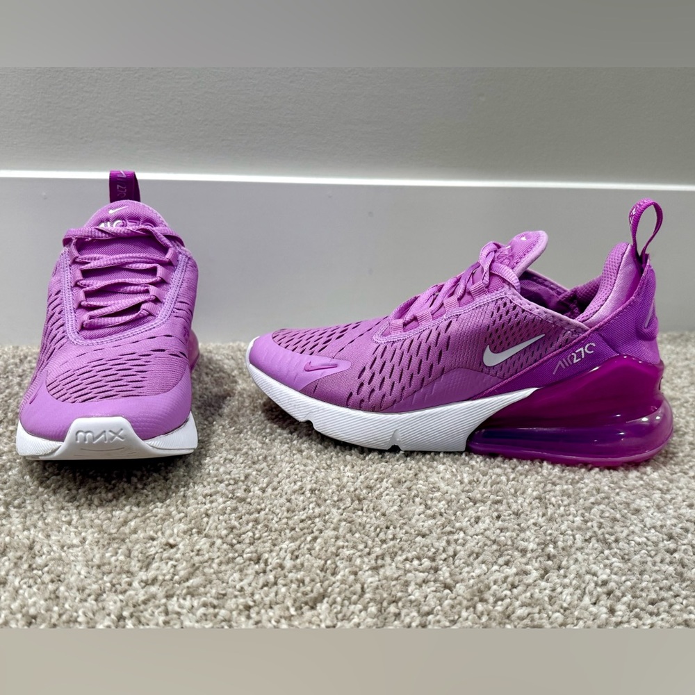 EUC Nike Air Max 270; Rush Fuchsia-White, Girls size 4.